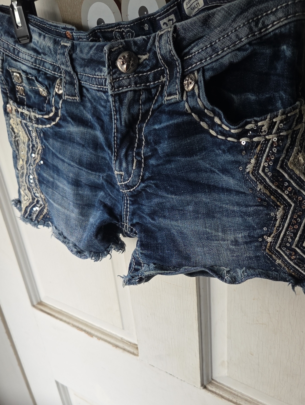 Miss Me Blue Embroidered Frayed Hem Denim Shorts Size 27